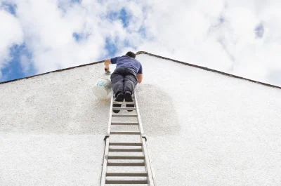 Peinture extérieure à Larrazet — façades et ravalement